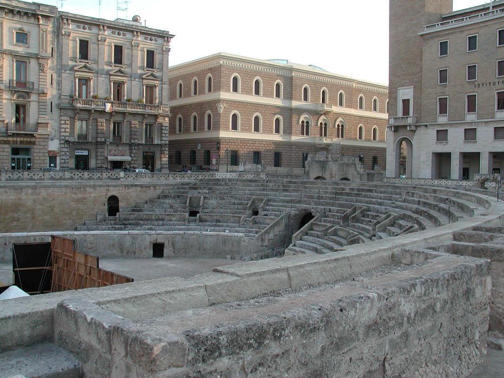 Orodo Luxury B&B Lecce Exterior photo