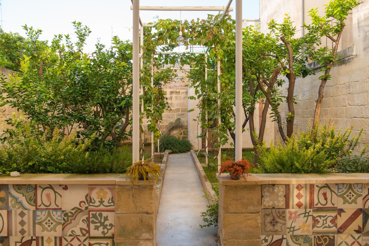 Orodo Luxury B&B Lecce Exterior photo